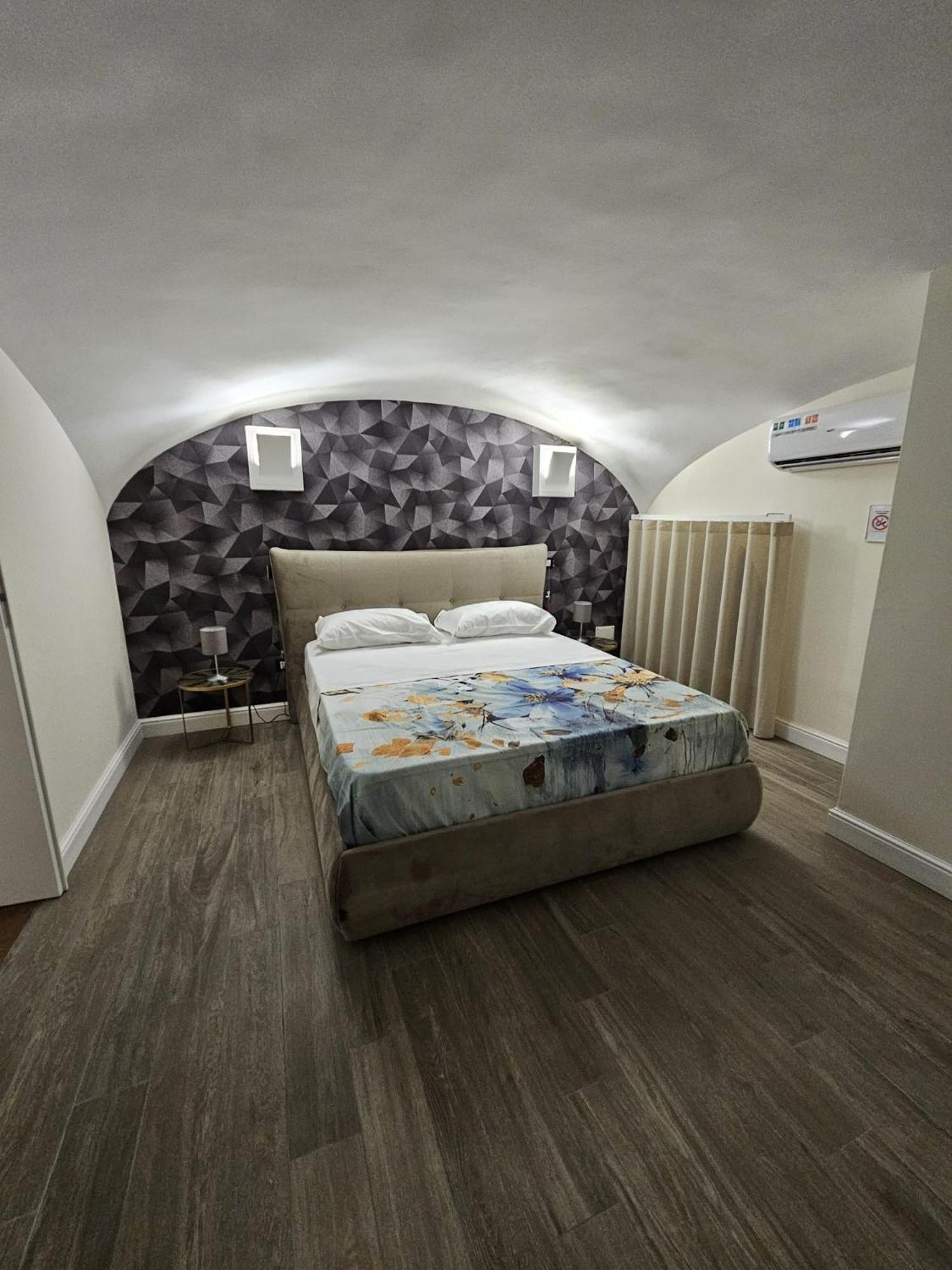 Bed and Breakfast Napoli The Charme Esterno foto