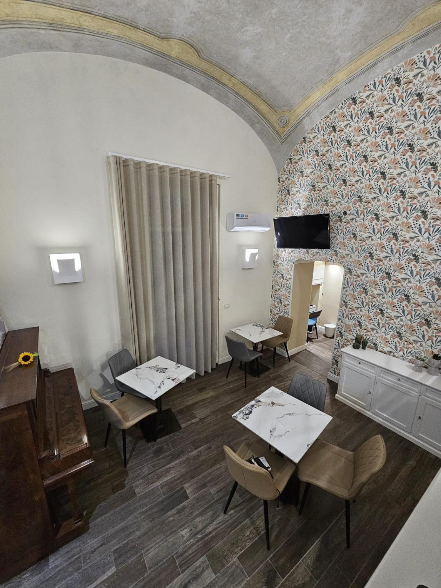 Bed and Breakfast Napoli The Charme Esterno foto