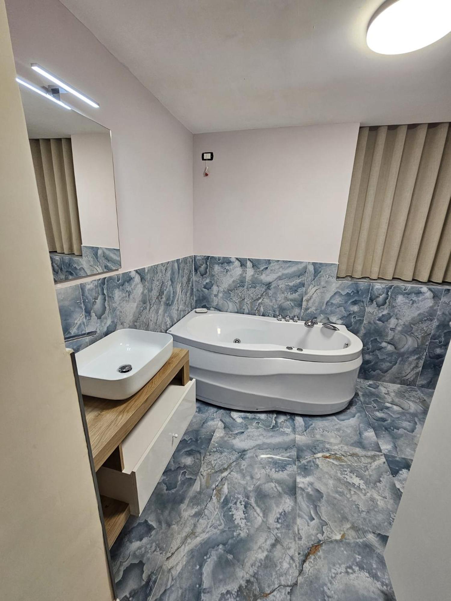 Bed and Breakfast Napoli The Charme Esterno foto