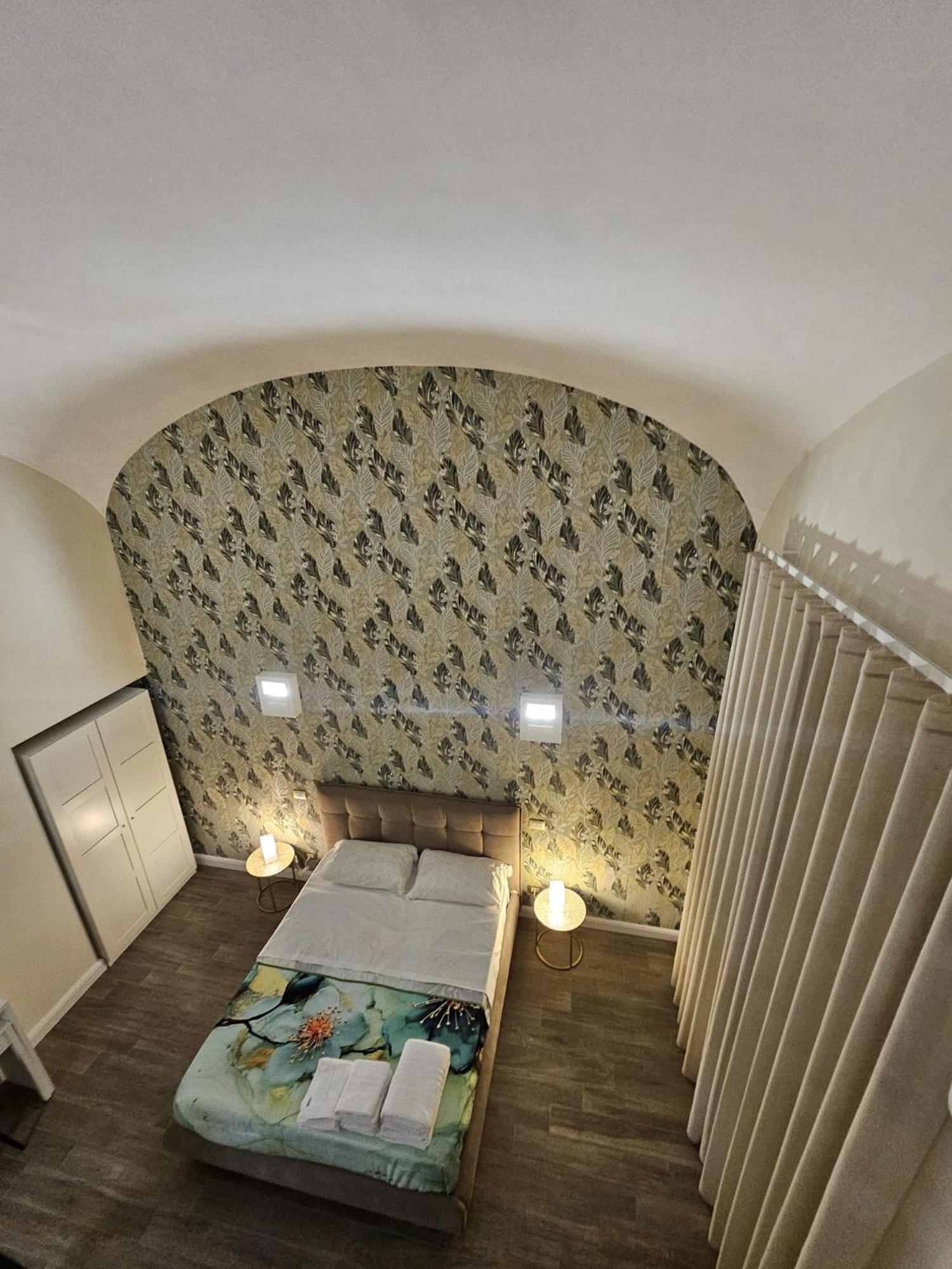 Bed and Breakfast Napoli The Charme Esterno foto