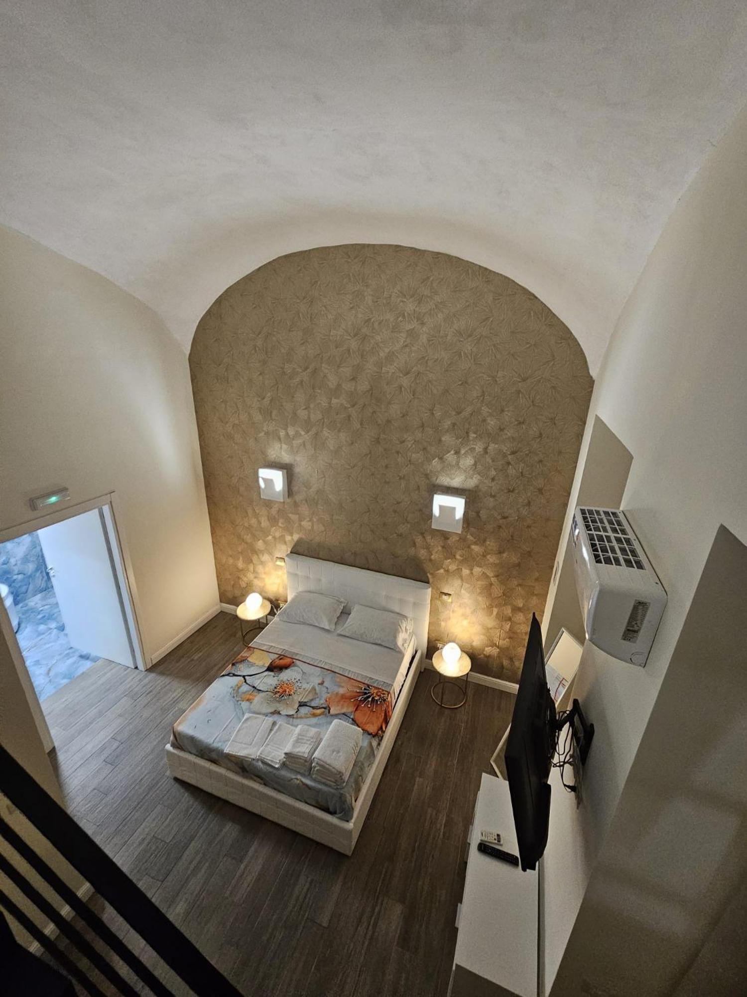Bed and Breakfast Napoli The Charme Esterno foto